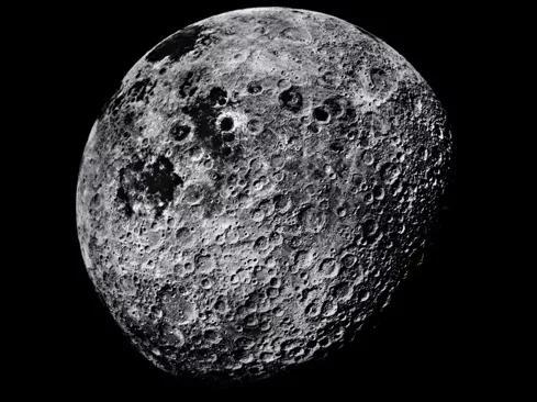 中国将在本月晚些时候重返月球。来源:NASA/SPL。